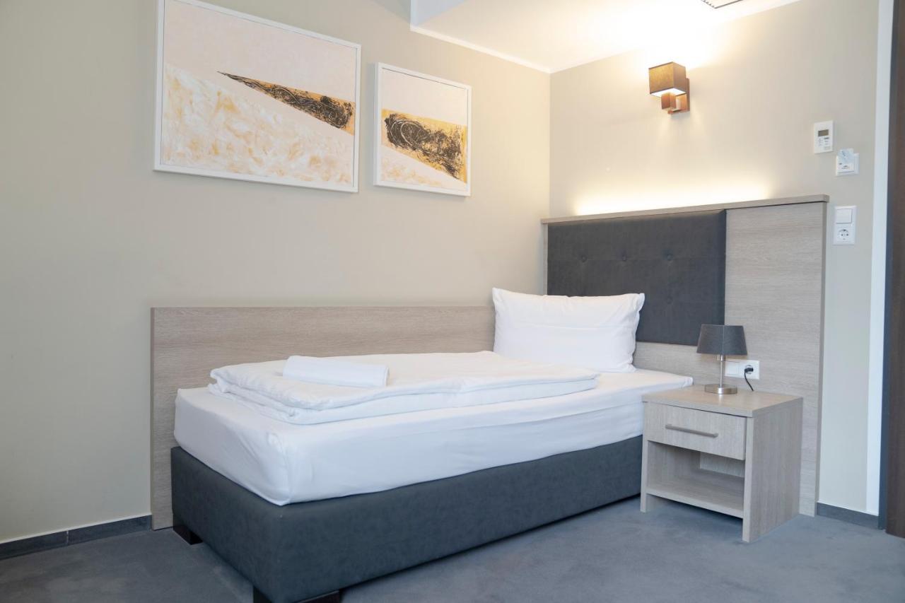 Hotel Alpha & Omega 3*